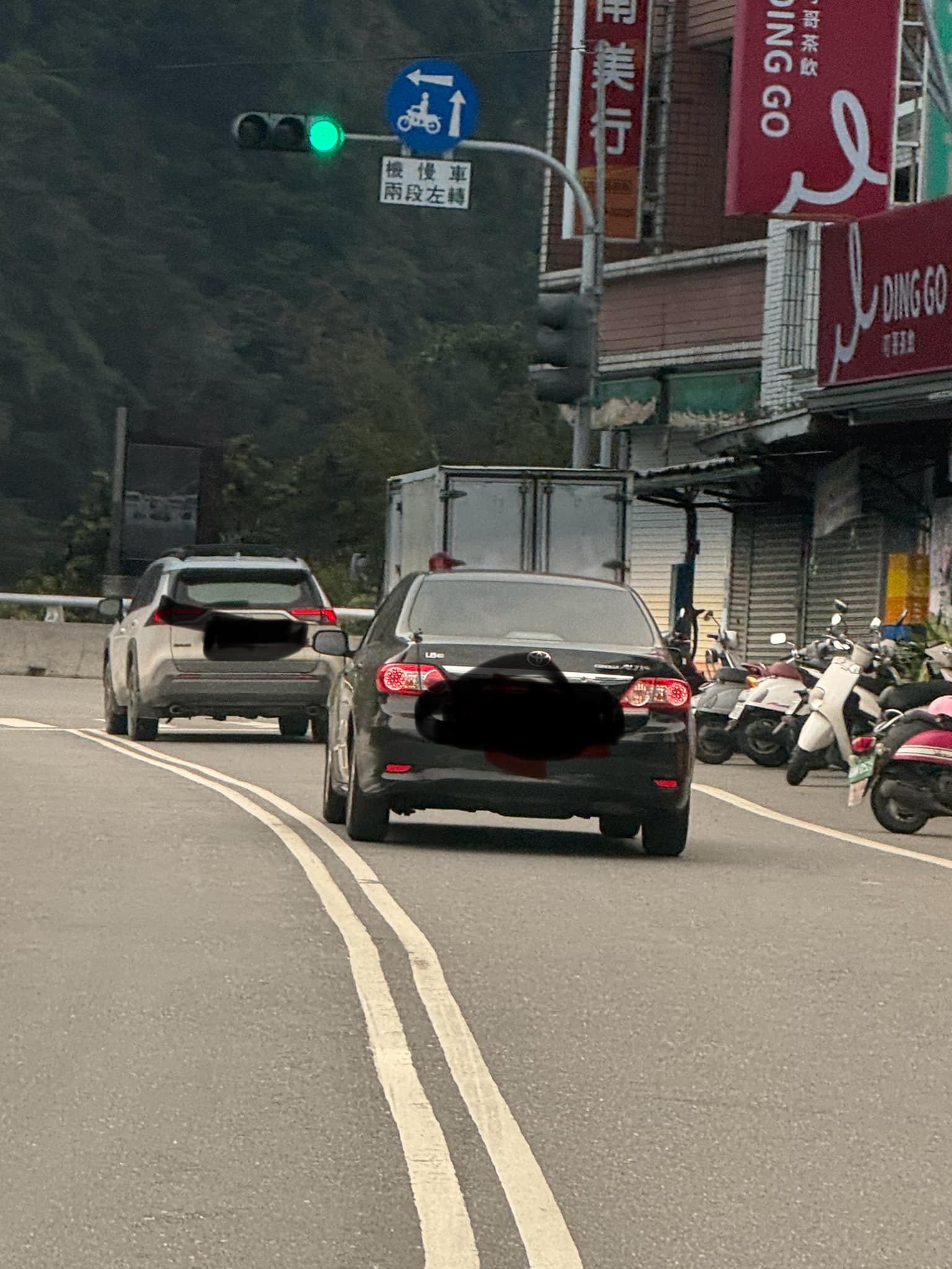文章預覽：早上與客戶、法官、地政一同到標的土地測量，確定範圍多大，佔…